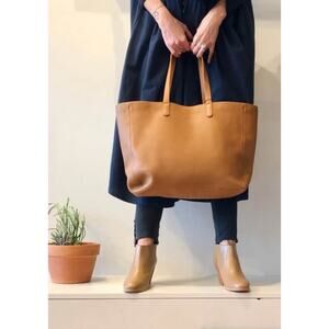 Baggu Oversized Leather Tote in Camel